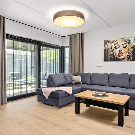 Paernukodu Hobe 4a-2 Apartamento Pärnu